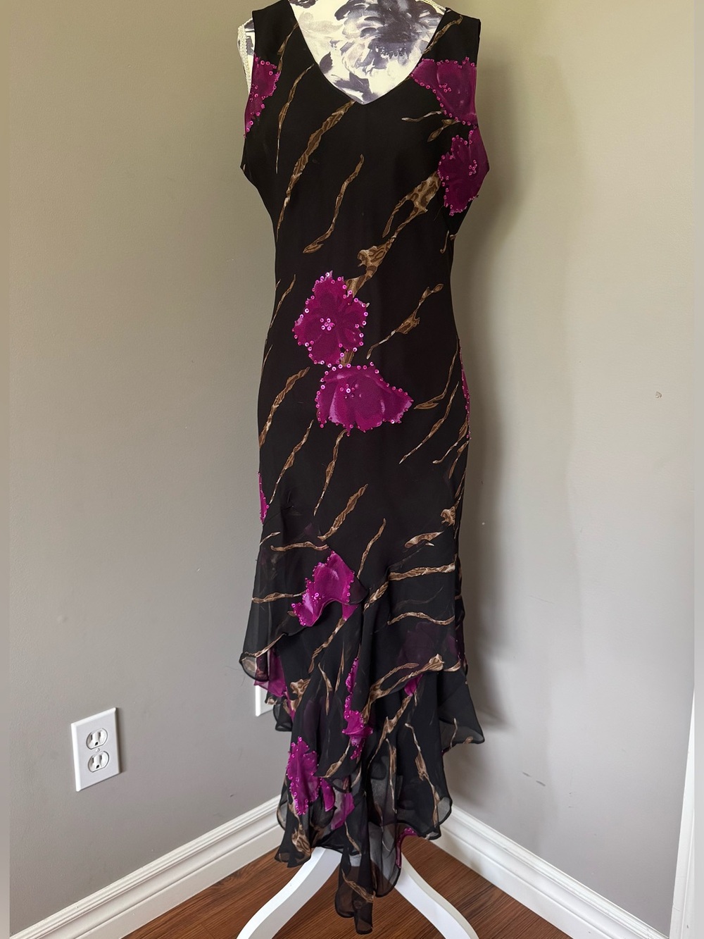 Y2K Majora Black and Fuchsia Floral High-Low Evening Dress